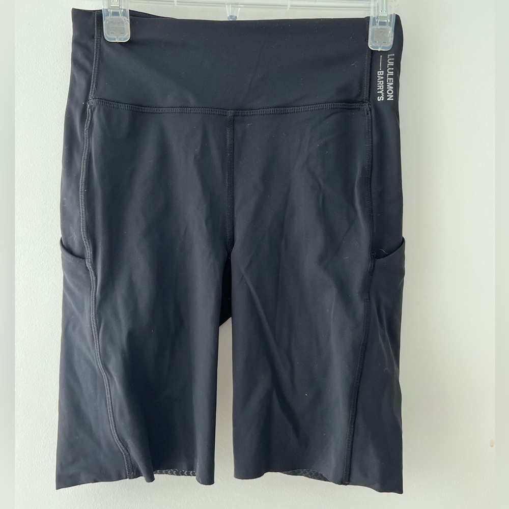 Lululemon x Barry’s biker shorts